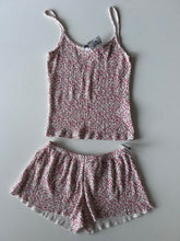 Load image into Gallery viewer, Brandy Melville W Tank (1/2) Size S
