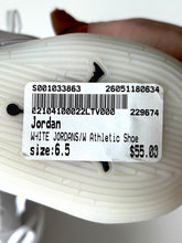 Load image into Gallery viewer, Jordan W Shoe Size 6.5
