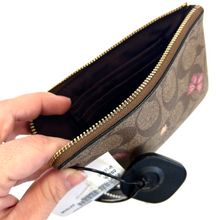 Load image into Gallery viewer, Coach Wristlet
