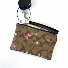 Load image into Gallery viewer, Coach Wristlet
