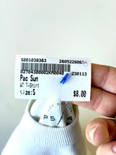 Load image into Gallery viewer, Pac Sun W T-Shirt Size S
