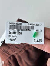 Load image into Gallery viewer, Goodfellow M Shorts Size M
