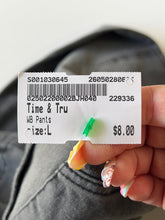 Load image into Gallery viewer, Time &amp; Tru W Pants Size L
