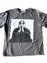 Load image into Gallery viewer, Hippie Rose Short Sleeve Size Small
