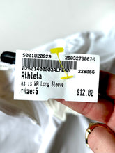 Load image into Gallery viewer, Athleta WA Long Sleeve Size S
