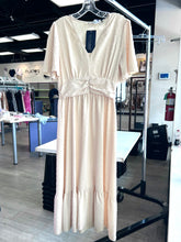 Load image into Gallery viewer, Anna Kaci Dress Long Size M
