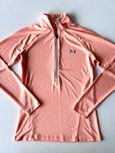 Load image into Gallery viewer, Under Armour WA Long Sleeve Size S
