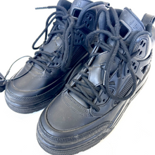 Load image into Gallery viewer, Air Jordan Womens Athletic Shoes Womens 7
