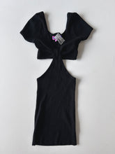 Load image into Gallery viewer, Edikted Dress Size XS
