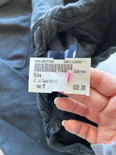 Load image into Gallery viewer, Nike Sweatshirt Size Medium
