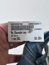Load image into Gallery viewer, No Boundaries W Denim Size XXL
