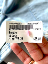 Load image into Gallery viewer, Kenzie W Denim Size 7/8-29
