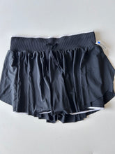 Load image into Gallery viewer, All In Motion W Athletic Shorts Size L
