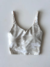 Load image into Gallery viewer, Old Navy Active Athletic Tank Size XS
