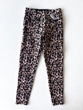 Load image into Gallery viewer, Victorias Secret Athletic Pants Size S
