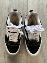 Load image into Gallery viewer, Vans Casual Shoes Womens 7
