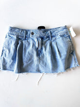 Load image into Gallery viewer, WB Skirt Short American Eagle
