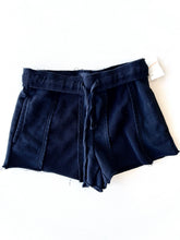 Load image into Gallery viewer, Pac Sun Shorts Size Extra Small
