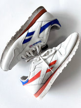 Load image into Gallery viewer, Reebok Athletic Shoes Mens Size 12
