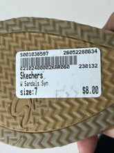 Load image into Gallery viewer, Sketchers W Sandals Size 7

