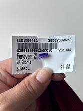 Load image into Gallery viewer, Forever 21 W Athletic Shorts Size L
