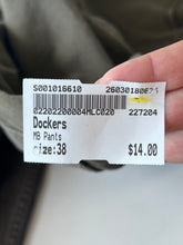 Load image into Gallery viewer, Dockers M Pants Size 38
