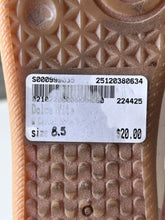 Load image into Gallery viewer, Dolce Vita W Shoes Size: 8.5
