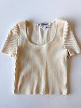 Load image into Gallery viewer, Madewell W T-Shirt Size S
