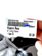 Load image into Gallery viewer, Hippie Rose Short Sleeve Size Small
