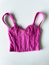 Load image into Gallery viewer, Princess Polly Tank Top Size Small
