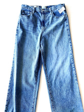 Load image into Gallery viewer, WB Denim Universal Thread
