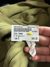 Load image into Gallery viewer, Lululemon Sweatshirt Size Small
