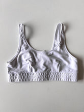 Load image into Gallery viewer, Gym Shark W Tank Size L
