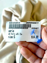 Load image into Gallery viewer, Aerie W Pants *as is* Size S
