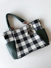 Load image into Gallery viewer, Mia K Collection Purse

