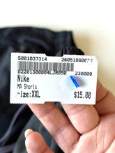 Load image into Gallery viewer, Nike M Athletic Shorts Size XXL
