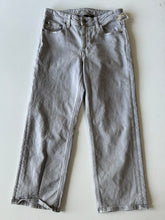 Load image into Gallery viewer, American Eagle W Pants Size 5/6-28
