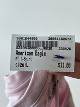 Load image into Gallery viewer, American Eagle M T-Shirt Size L
