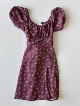 Load image into Gallery viewer, Altar’d State Dress Size XS

