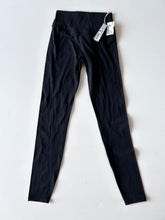 Load image into Gallery viewer, Buff Bunny W Athletic Pants Size S
