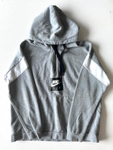 Load image into Gallery viewer, Nike W Sweatshirt Size XL

