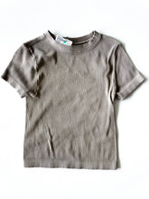 Load image into Gallery viewer, Old Navy T-Shirt Size Extra Large
