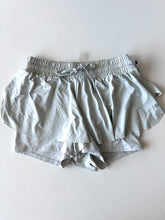 Load image into Gallery viewer, Halara Athletic Shorts Size XS

