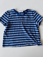 Load image into Gallery viewer, Gap W T-Shirt Size M
