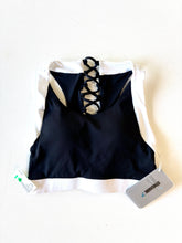 Load image into Gallery viewer, Gym Shark Sports Bra Size S

