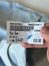 Load image into Gallery viewer, Pac Sun W Denim Size 3/4-27
