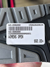 Load image into Gallery viewer, Nike W Shoes Size 10
