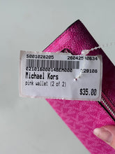 Load image into Gallery viewer, Michael Kors Wallet

