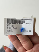 Load image into Gallery viewer, Offline W Skirt Size L
