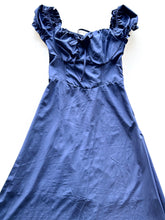 Load image into Gallery viewer, Long Dress Size Large

